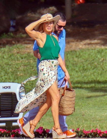 Jennifer Aniston Nude Pics, Porn and Sex Scenes [2021].